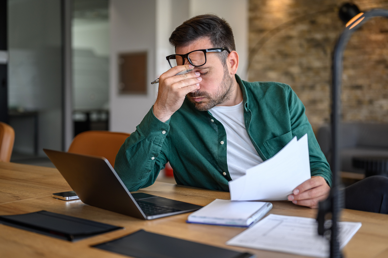 Ansiedade financeira: o que é e como evitar